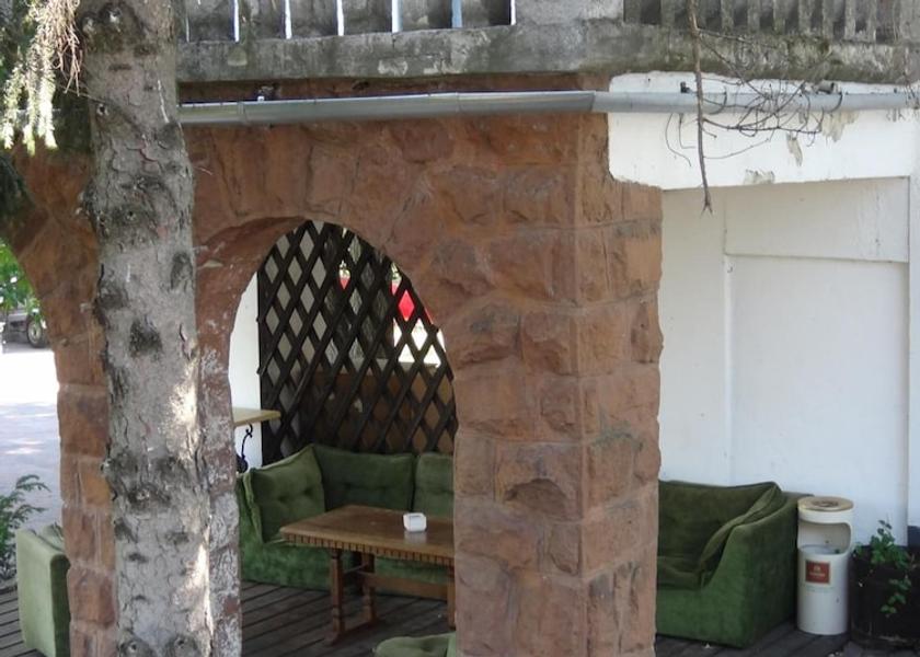  Balatonalmadi Exterior Detail