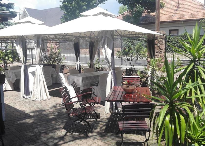  Balatonalmadi Primary image