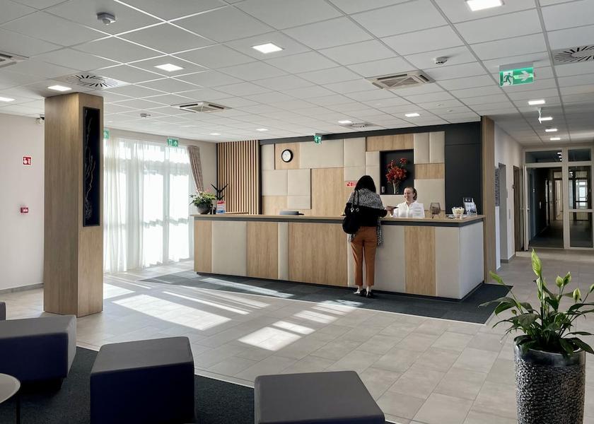 Győr-Moson-Sopron Győr Reception