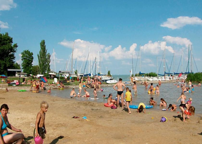  Balatonfured Beach