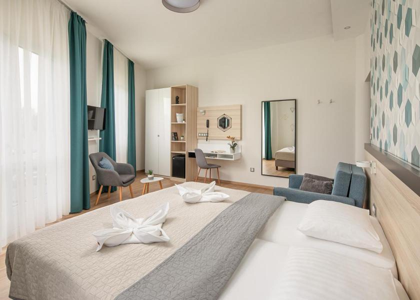  Keszthely Deluxe Double or Twin Room