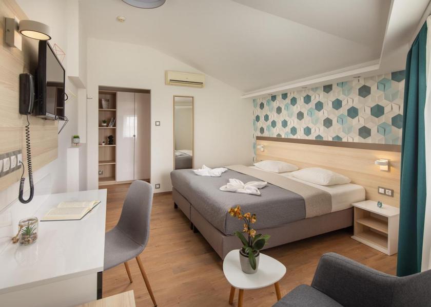  Keszthely Deluxe Double or Twin Room