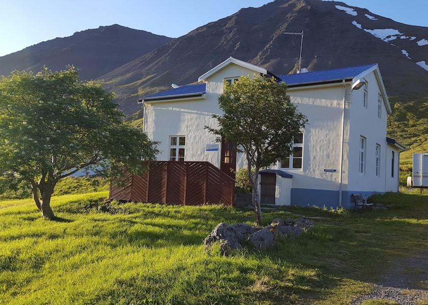 Westfjords Flateyri Facade