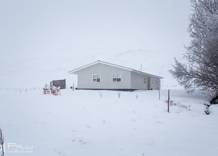 Northeast Region Laugar Facade