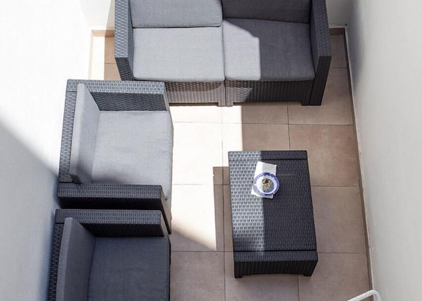  Msida Exterior Detail