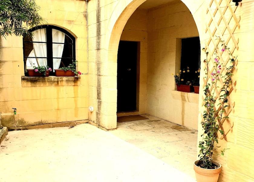  Gharb Exterior Detail