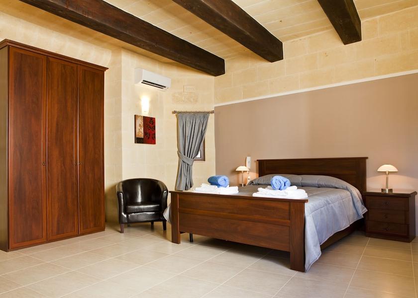  Xaghra Room