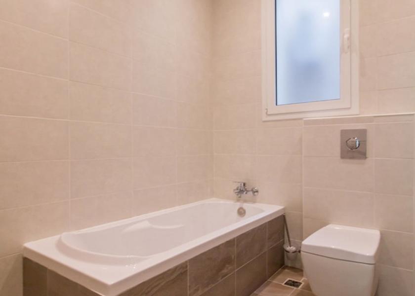  Naxxar Bathroom