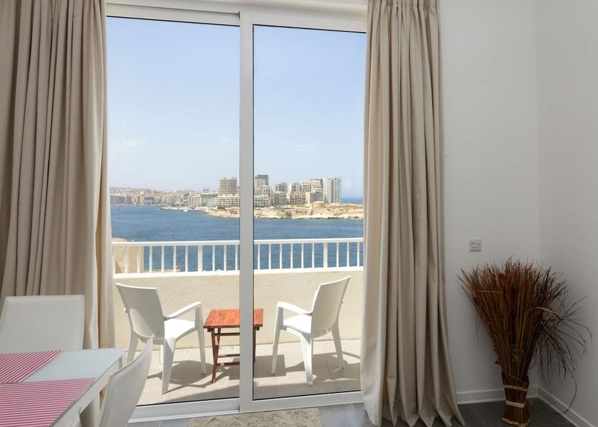  Valletta Terrace