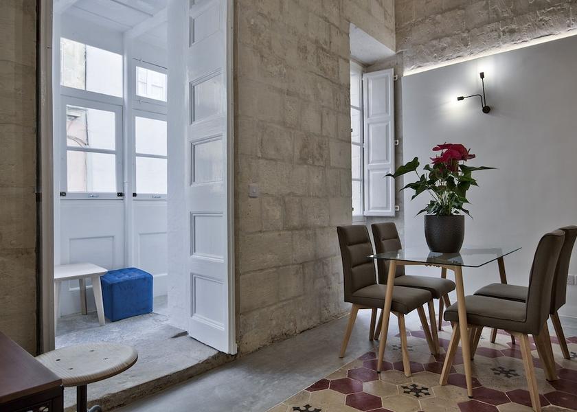  Valletta Living Area