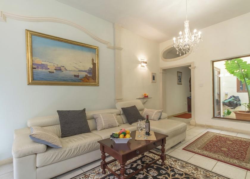  Kalkara Living Area