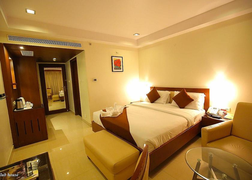 Andhra Pradesh Visakhapatnam Club Room