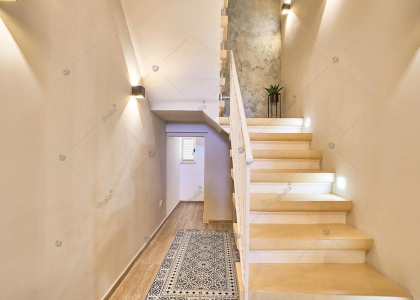  St. Paul's Bay Interior Entrance