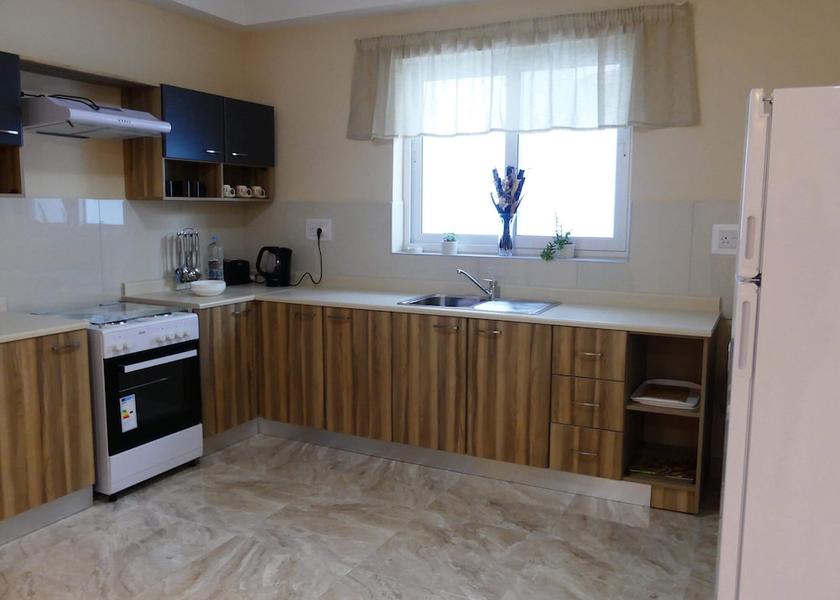  Swieqi Interior Entrance