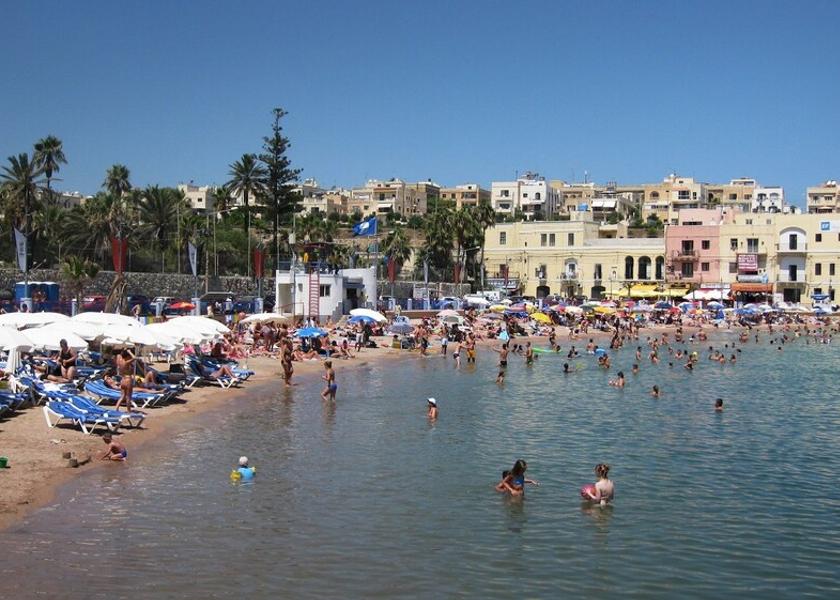  Swieqi Beach