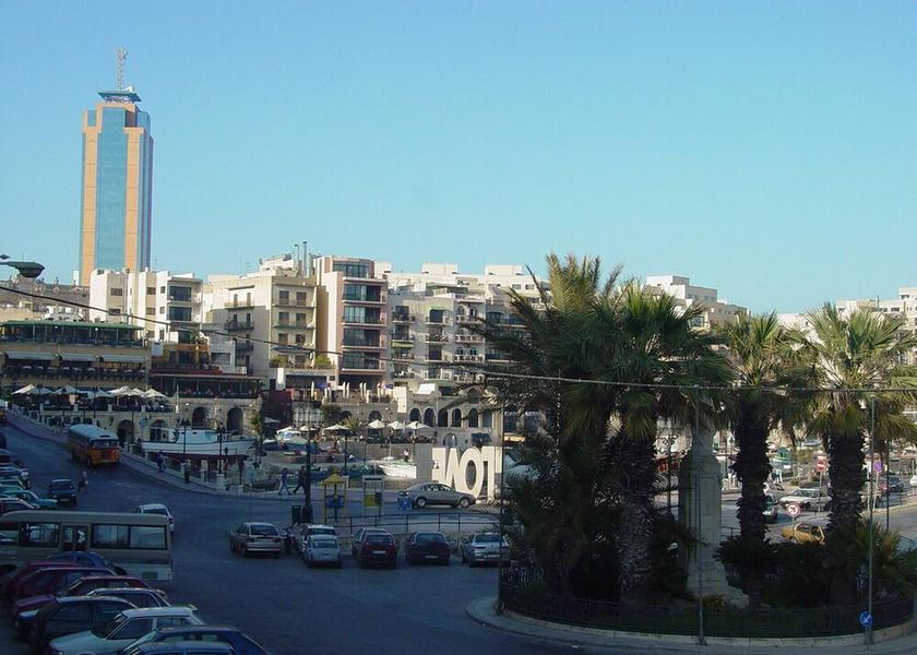  Swieqi Exterior Detail