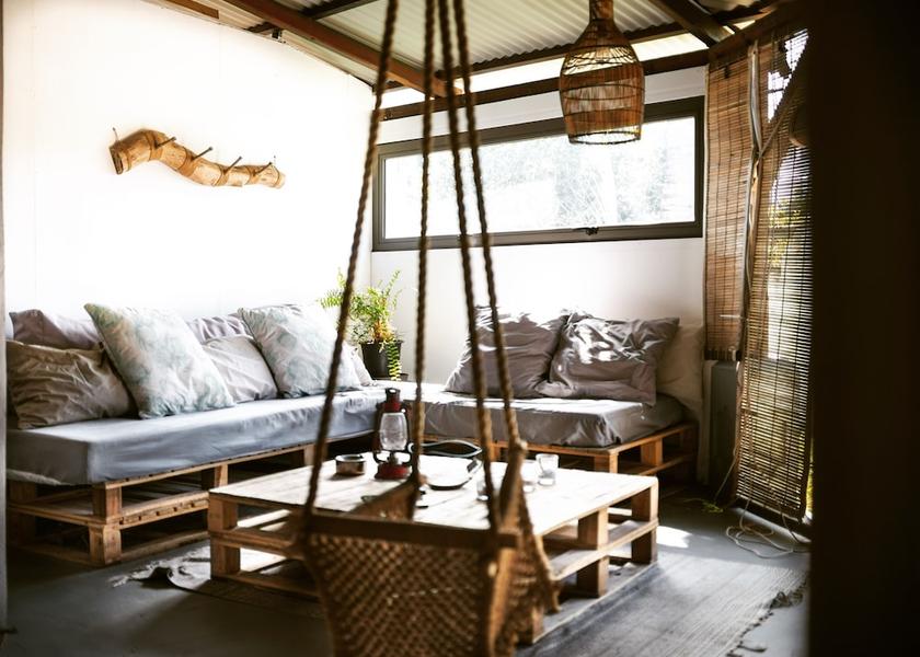 MU Tamarin Interior Entrance