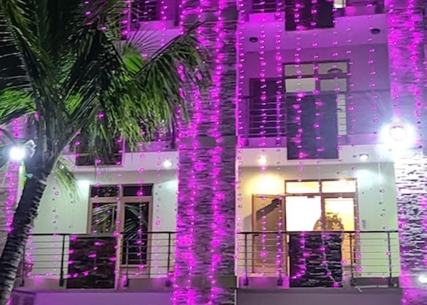 MU Flic-en-Flac Facade