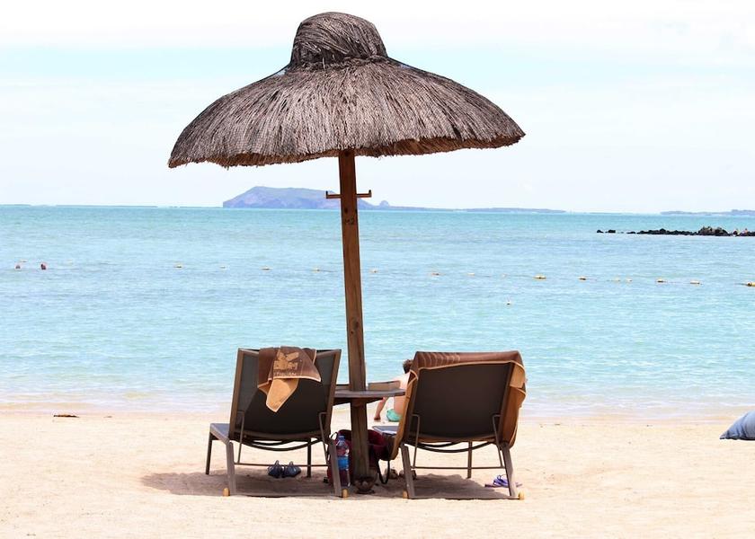 MU Flic-en-Flac Beach