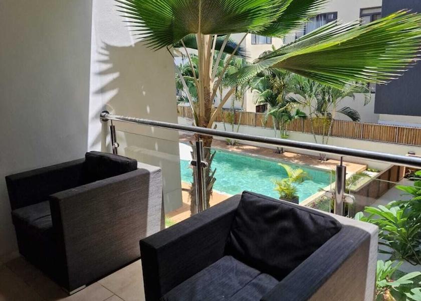 MU Flic-en-Flac Pool