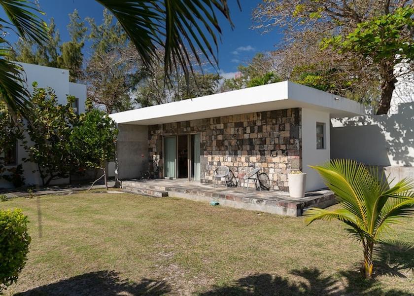 MU Poste Lafayette Garden