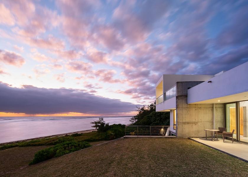 MU Poste Lafayette Facade