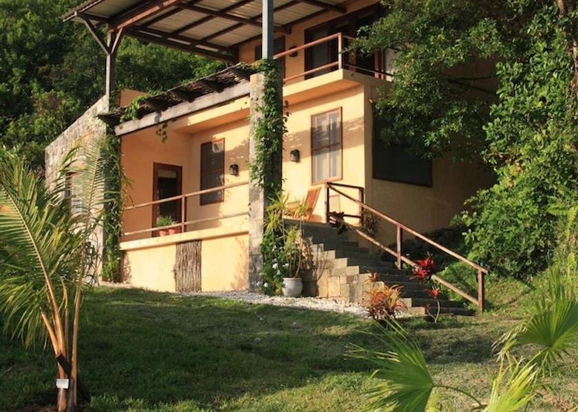 MU Vieux Grand Port Exterior Detail