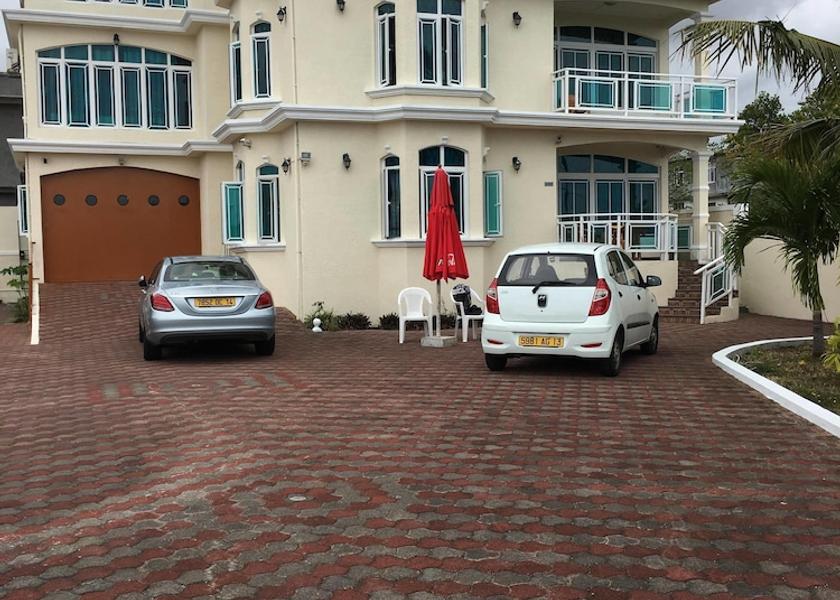 MU Belle Mare Facade