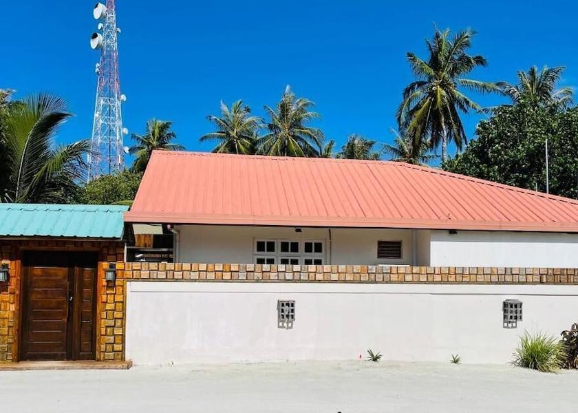 Kaafu Atoll Thulusdhoo Island Exterior Detail