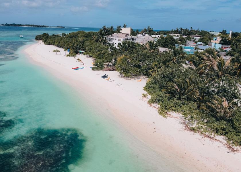 Kaafu Atoll Himmafushi Beach