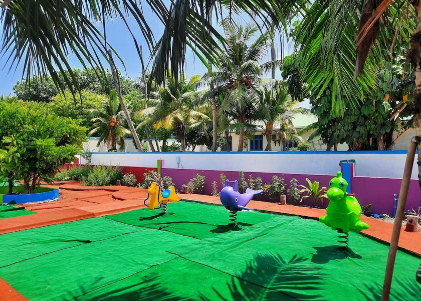 MV Maalhos Children's Play Area