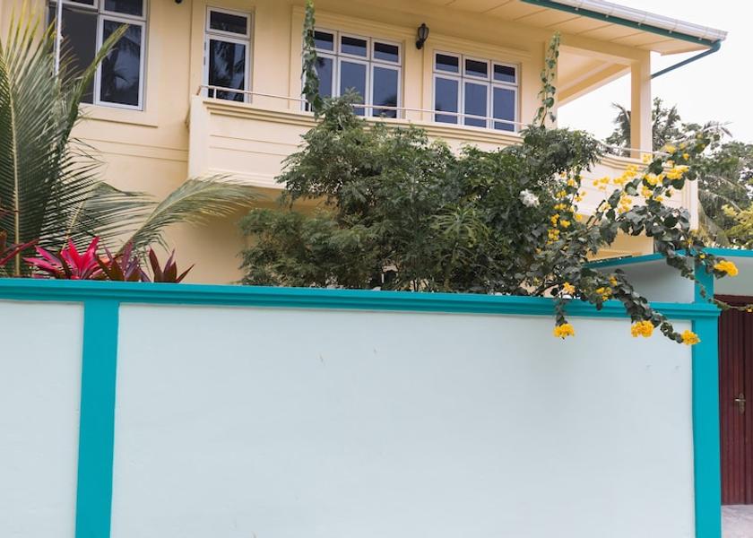 MV Magoodhoo Exterior Detail