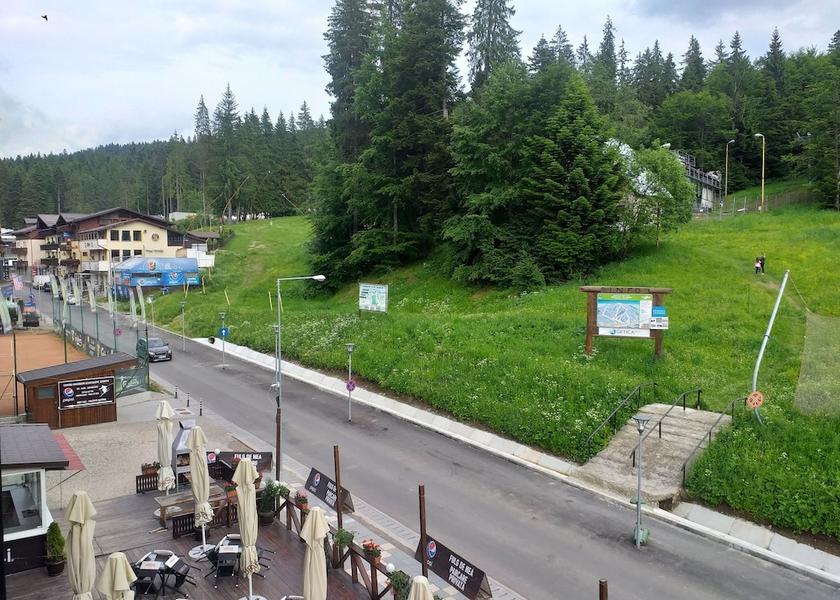  Predeal Exterior Detail