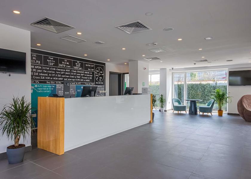  Otopeni Primary image