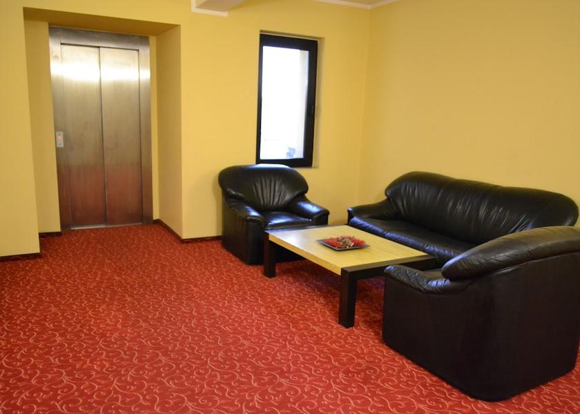  Timisoara Interior Entrance