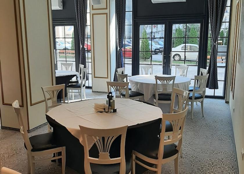  Iasi Restaurant