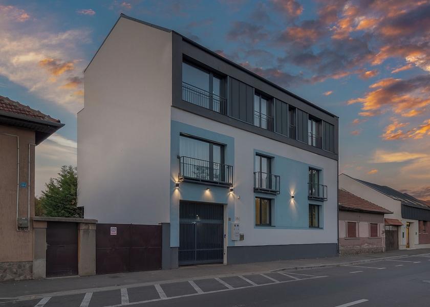  Oradea Exterior Detail