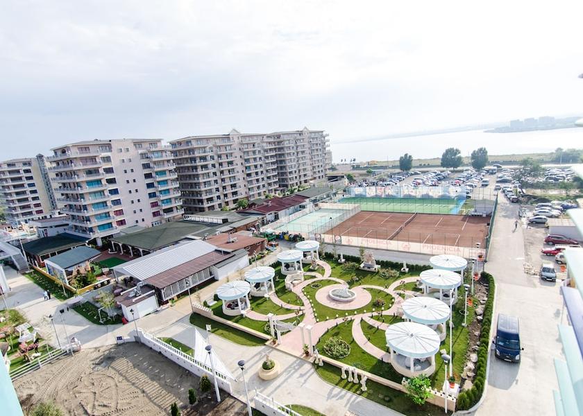  Navodari Primary image