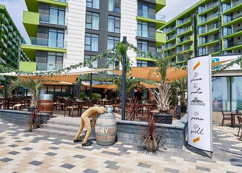  Navodari Primary image