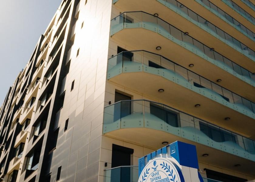  Navodari Exterior Detail