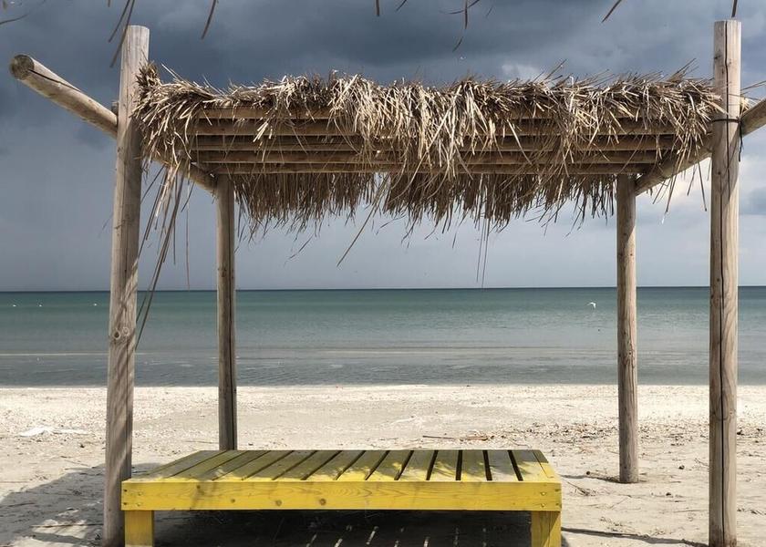  Navodari Exterior Detail