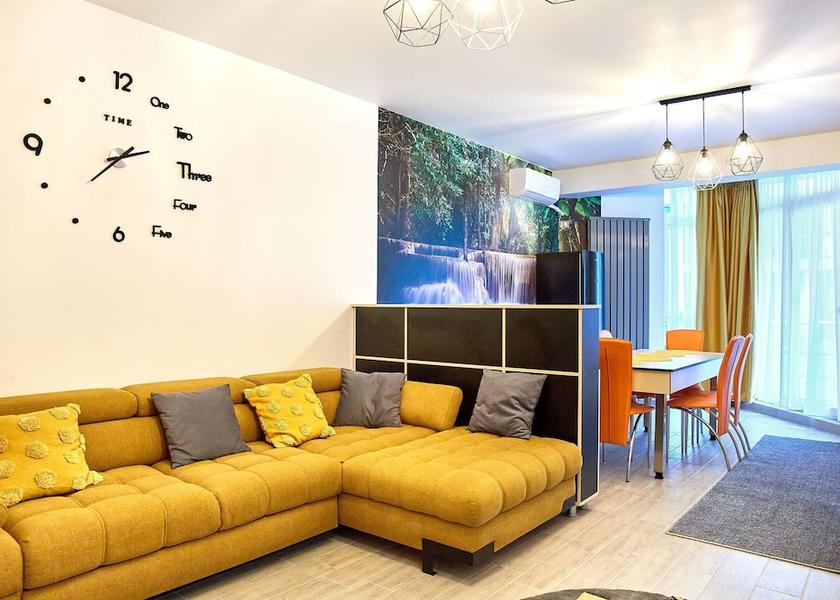  Navodari Living Area