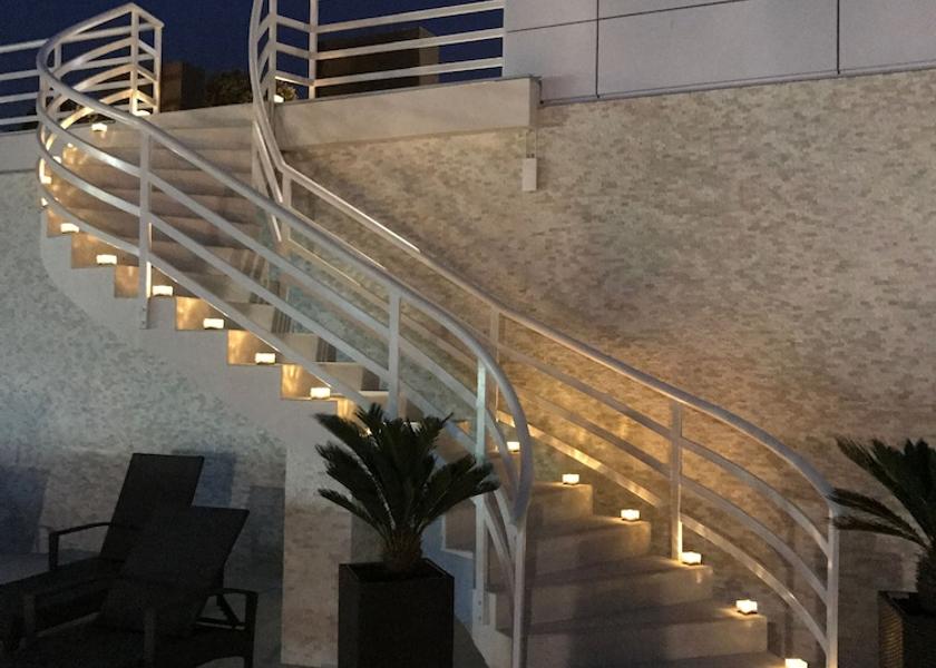  Mangalia Exterior Detail