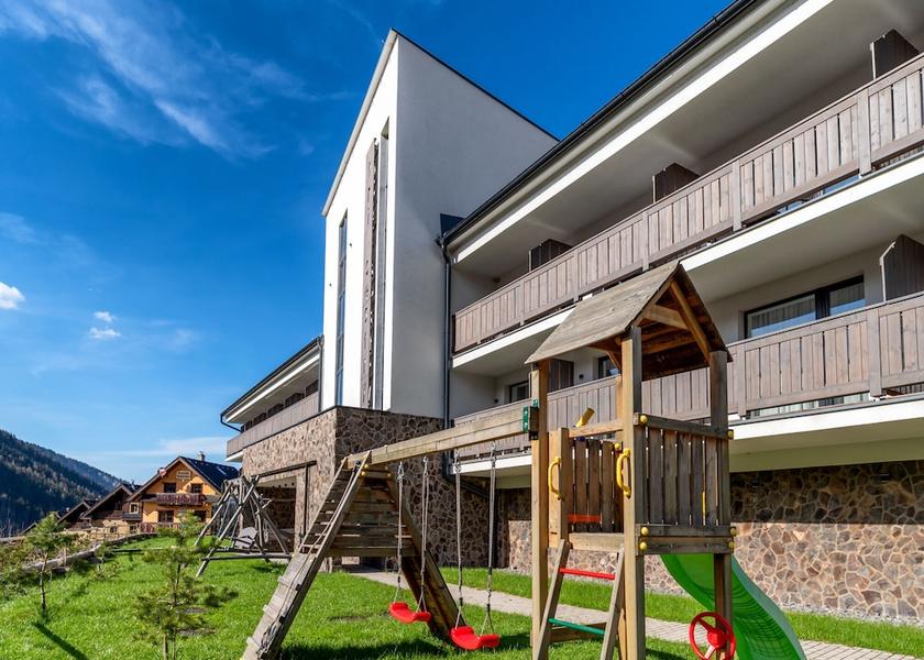 Žilina Demanovska Dolina Exterior Detail