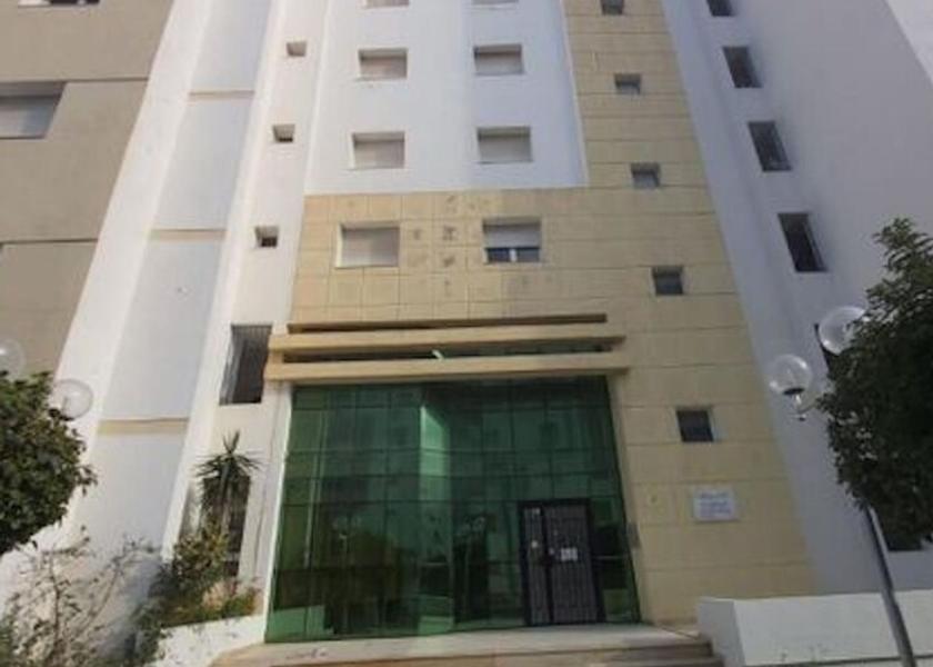  Tunis Exterior Detail