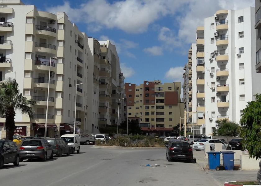  Tunis Exterior Detail