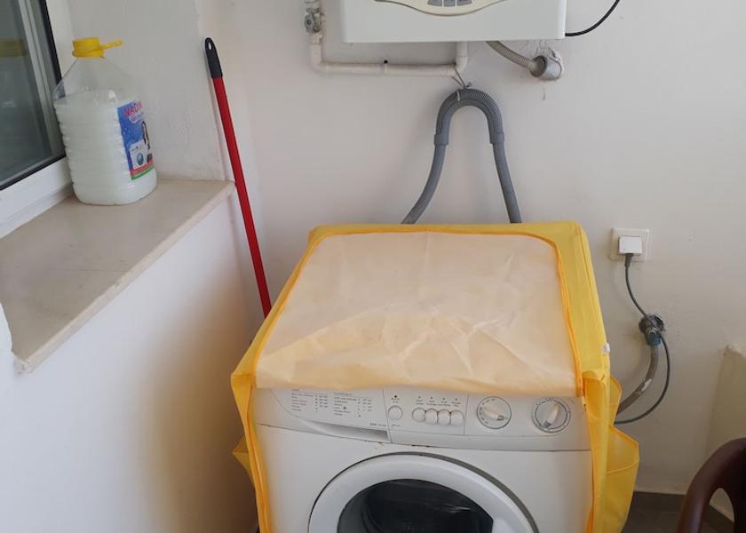  Le Kram Interior Entrance