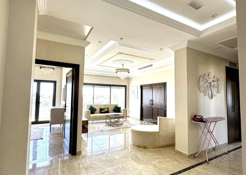  Mahdia Interior Entrance