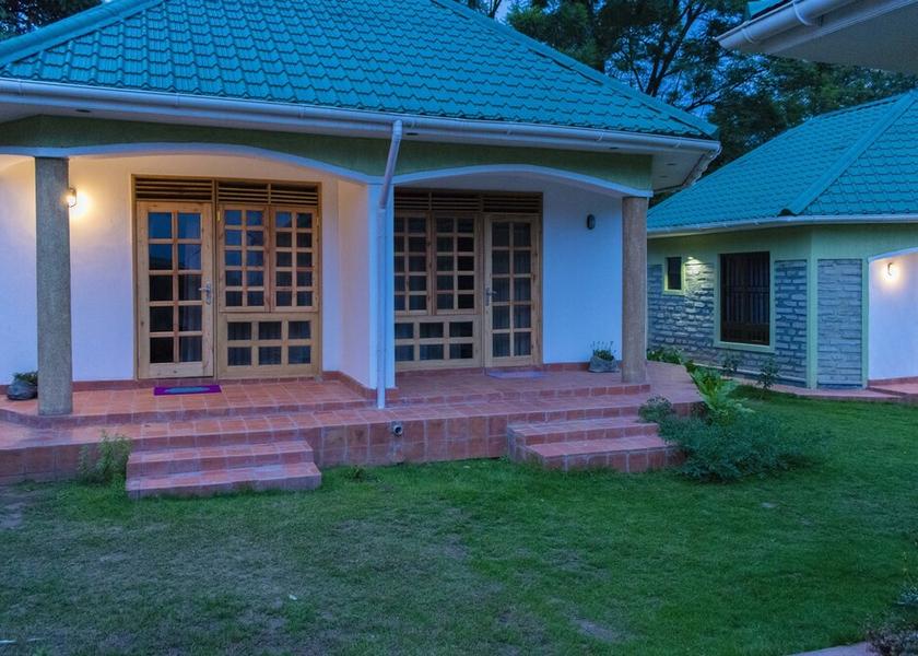  Fort Portal Exterior Detail