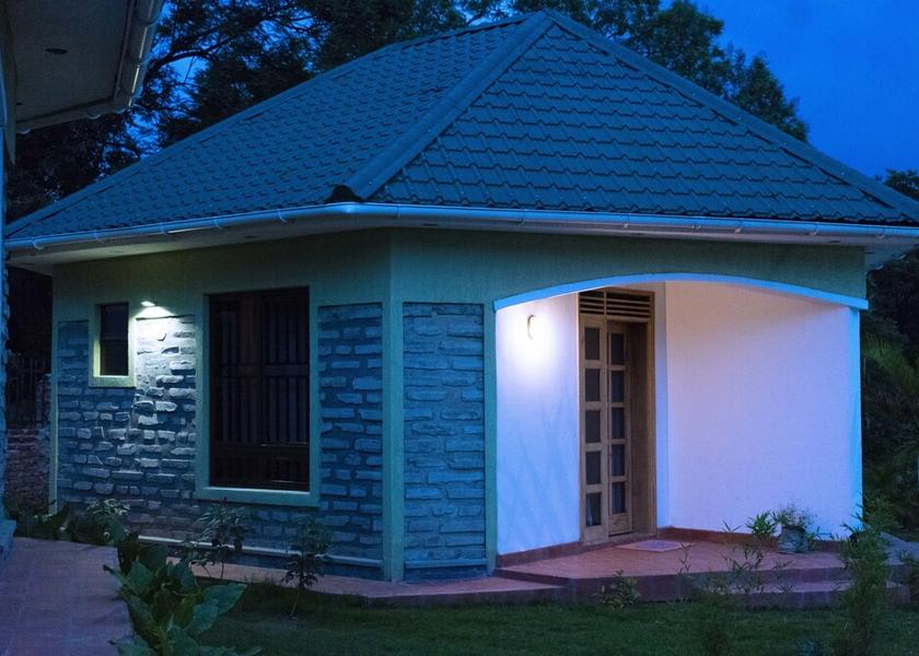  Fort Portal Exterior Detail